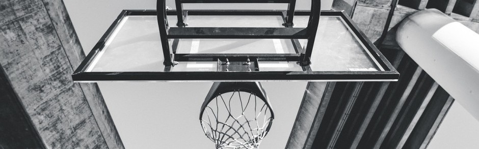 周琦伤病情况最新：周琦参加球队合练 次轮仅打1场有望半决赛复出战山西