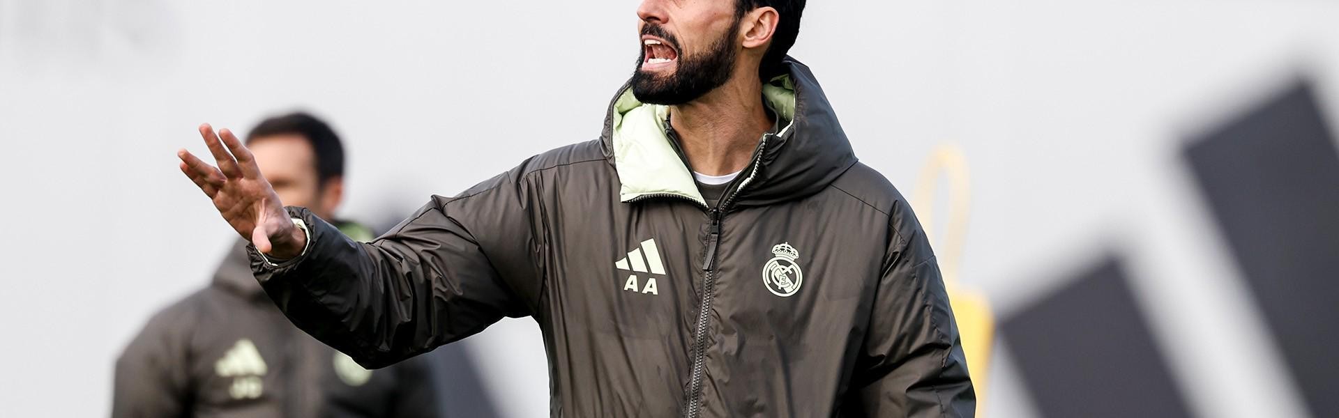 云开体育官网-值得期待，皇马官方晒阿韦洛亚执教一线队首训照片