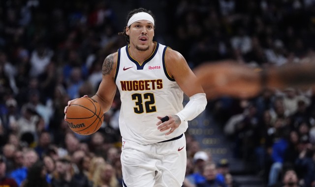 云开体育官网-逐渐找状态！阿隆·戈登出战29分钟 15中6砍下16+8&amp;填满数据栏